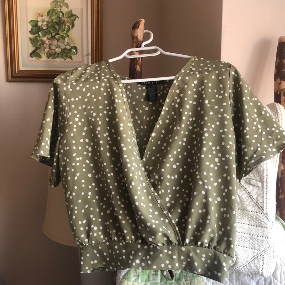 Sage cropped blouse